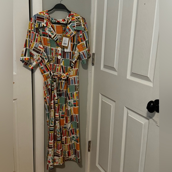 Adorable Joanie bookshelf print dress. NWT. US Women’s 14. Make an offer! - Picture 2 of 14